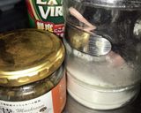 マッシュルームイチバンのオイルソース作り方1写真