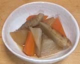 魚の粗煮の後の煮汁で根菜煮作り方5写真