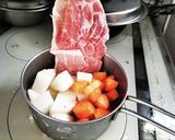 大根と人参 豚肉炊き！厨房ばあばぁ！作り方2写真