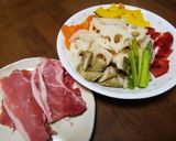 ご飯に合う！豚と野菜の甘辛作り方1写真