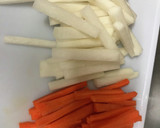 残り野菜でOK！大根と人参の肉巻き♡作り方1写真