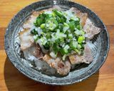 簡単！ねぎ塩オクラだれの豚バラ焼肉丼作り方5写真