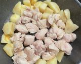 鶏肉とジャガイモのホクホク炒め作り方4写真
