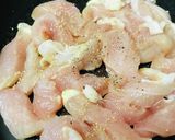 鶏むね肉のチーズ＆マヨネーズ炒め作り方1写真
