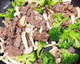 牛肉とブロッコリーのオイスター炒め♪作り方7写真