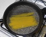 ツナとキャベツのバターめんつゆパスタ作り方2写真