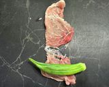 豚こまで巻く！オクラのコクうま照り焼き作り方5写真
