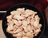 カレー風味の手羽元ココナッツミルク煮込み作り方1写真