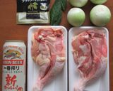 【 骨付き鶏もも肉のビール煮 】作り方1写真