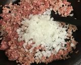スパイシー！！豚ひき肉のレタス包み♡作り方1写真