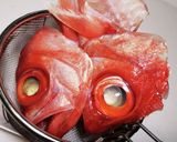 基本の煮魚 金目鯛の兜煮&アラ汁作り方1写真
