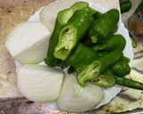 牛肉と万願寺唐辛子の梅肉煮作り方1写真