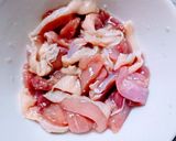 旨〜😋鶏もも肉☆キャベツにら塩麹炒め♪作り方1写真