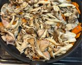 【冷凍保存】鶏肉ときのこの混ぜおにぎり作り方4写真