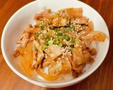 焼肉のタレでズボラ飯！豚こま丼作り方6写真