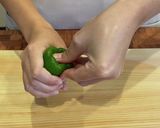 チーズ入り！丸ごとピーマンの肉詰め作り方2写真