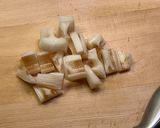 鶏肉とれんこんのごまみそ煮作り方2写真