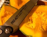 丸ごとかぼちゃのノコギリカット作り方1写真