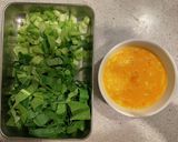 小松菜とサバ缶の卵とじ作り方1写真