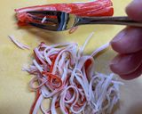 カニカマ　ほぐし方作り方1写真