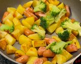 じゃがいもとソーセージのカレーソテー作り方10写真