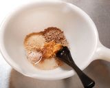 ししとうとしめじのごま味噌炒め作り方4写真