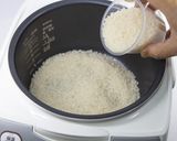 炊飯器で簡単！さつまいもご飯作り方2写真