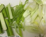 豚こまで肉豆腐☆作り方1写真