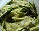 千切りきゅうりと塩昆布チョット梅昆布茶作り方3写真