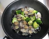 あさりとブロッコリーの酒蒸し作り方5写真