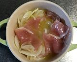 生ハムと玉ねぎとオリーブのサラダ作り方3写真