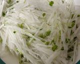 明太マヨドレッシングでつくる☆大根サラダ作り方3写真