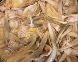 ごぼう玉ねぎ豚バラの卵とじ丼作り方3写真