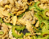 夏にぴったり♫ゴーヤと豚こまのカレー炒め作り方5写真