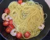 エビとトマトのアーリオオーリオ作り方5写真