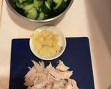 鶏ササミと胡瓜の胡麻タップリ塩昆布炒め作り方1写真