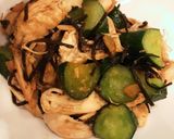 鶏ササミと胡瓜の胡麻タップリ塩昆布炒め作り方5写真