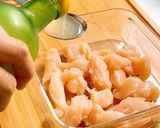 トマトと蒸し鶏の和風マリネ作り方3写真