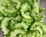 ゴーヤとサバの水煮缶☆健康夏サラダ♬作り方3写真