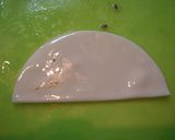 レンジで簡単☆餃子の皮でチョコのおやつ作り方2写真