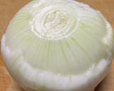 丸ごと玉ねぎのスープ～頭痛・肩こりに作り方1写真