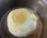 丸ごと玉ねぎのスープ～頭痛・肩こりに作り方2写真