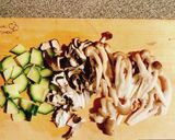 レンジで舞茸、しめじ、ズッキーニの生姜煮作り方1写真