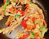トマト缶クレイジーソルトで、野菜と卵炒め作り方4写真