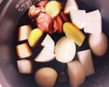 炊飯器で鶏もも肉と卵の煮物作り方2写真
