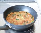 毎日でも食べたい！大人気【キムチチヂミ】作り方5写真