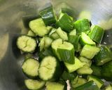 スタミナ満点！叩ききゅうりのにんにく和え作り方4写真