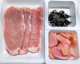 豚ロース肉と新生姜と木耳の中華炒め作り方1写真