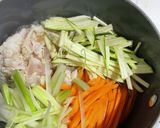 野菜と鶏胸ナンプラーdeエスニックスープ作り方5写真