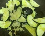 豚肉と夏野菜のマリネパスタ作り方1写真
